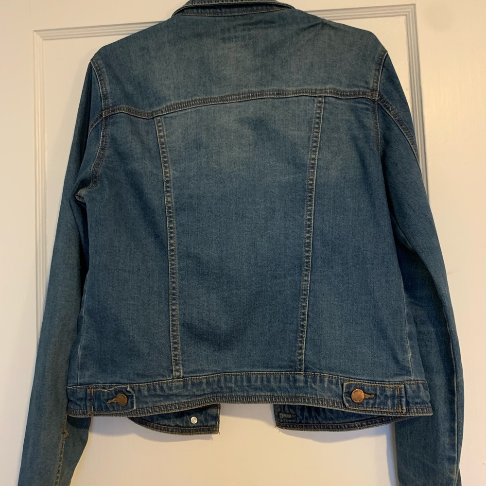 Jean jacket - Picture 2 of 5
